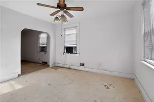 2349 Hazelton St, Pittsburgh, PA 15214 - Photo 16