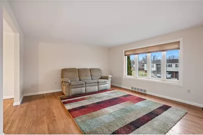 7 Dover Rd, Penn Twp, PA 15642 - Photo 4