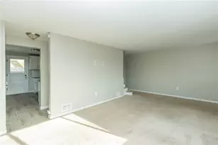 1401 Bellaire Pl, Pittsburgh, PA 15226 - Photo 6