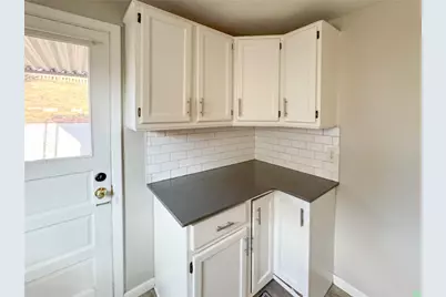 1401 Bellaire Pl, Pittsburgh, PA 15226 - Photo 10