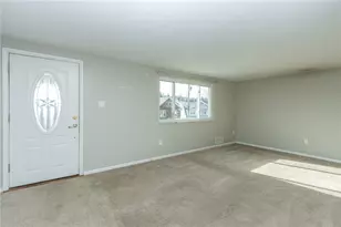 1401 Bellaire Pl, Pittsburgh, PA 15226 - Photo 4