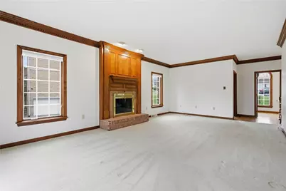 2478 Matterhorn Dr, Pittsburgh, PA 15090 - Photo 8