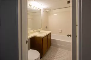 1434 Forest Green Dr, Coraopolis, PA 15108 - Photo 10