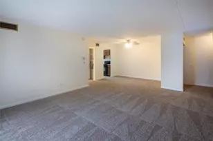 1434 Forest Green Dr, Coraopolis, PA 15108 - Photo 2