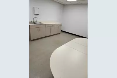 451 Rochester Rd, Ross Twp, PA 15237 - Photo 20