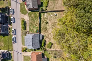 285 Patterson Ave, Bridgeville, PA 15017 - Photo 34