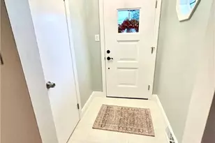 113 Memorial St, Dunbar, PA 15431 - Photo 8