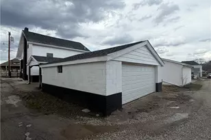 1028 Broad, Belle Vernon, PA 15012 - Photo 6