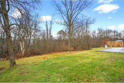 113 Redbud Dr, Chippewa Township, PA 15010 - Photo 8