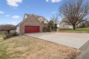 305 Wild Wind Drive, Rostraver, PA 15012 - Photo 2