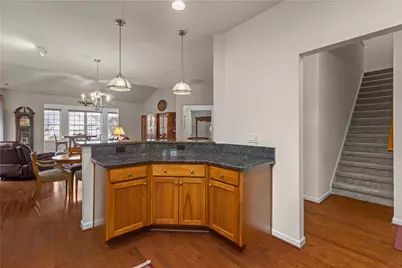 137 Freedom Ln, Ohio Township, PA 15143 - Photo 12