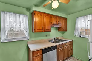 571 Helena St, East McKeesport, PA 15035 - Photo 16