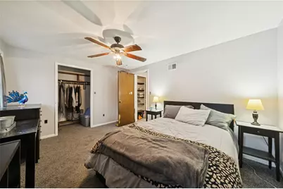 225 Lynn Ann Dr, Pittsburgh, PA 15068 - Photo 16