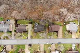 225 Lynn Ann Dr, Pittsburgh, PA 15068 - Photo 30