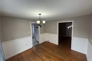 1319 Woodbourne Ave, Pittsburgh, PA 15226 - Photo 6