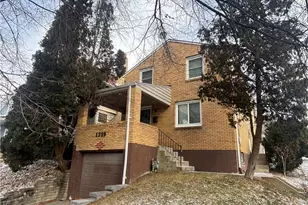 1319 Woodbourne Ave, Pittsburgh, PA 15226 - Photo 1