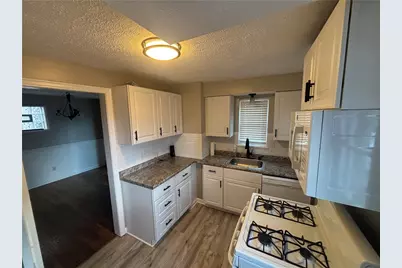 1319 Woodbourne Ave, Pittsburgh, PA 15226 - Photo 4