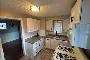 1319 Woodbourne Ave, Pittsburgh, PA 15226 - Photo 4