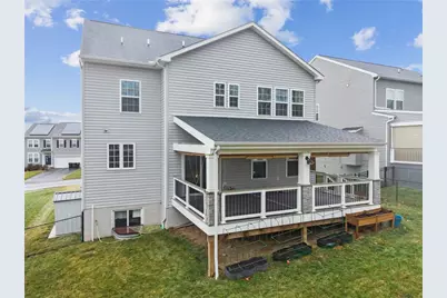 5600 Willow Terrace Dr, Bethel Park, PA 15102 - Photo 32