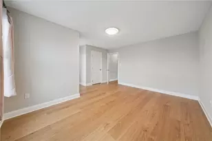 5600 Willow Terrace Dr, Bethel Park, PA 15102 - Photo 20