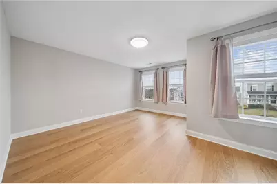 5600 Willow Terrace Dr, Bethel Park, PA 15102 - Photo 18