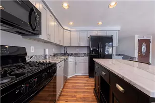 5014 Ozark Dr, Pittsburgh, PA 15239 - Photo 8