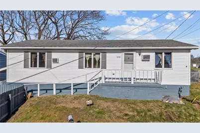 1152 W Gibson Ave, Connellsville, PA 15425 - Photo 32