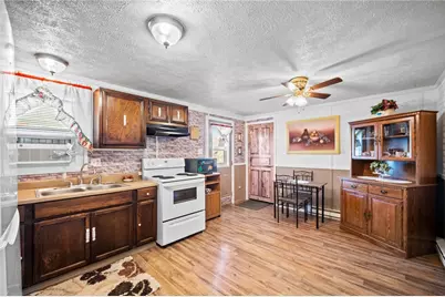 1152 W Gibson Ave, Connellsville, PA 15425 - Photo 8