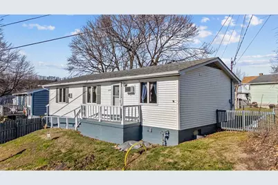 1152 W Gibson Ave, Connellsville, PA 15425 - Photo 34