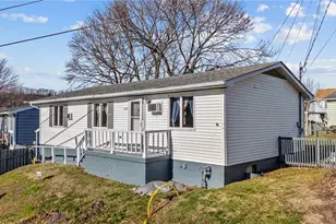 1152 W Gibson Ave, Connellsville, PA 15425 - Photo 34