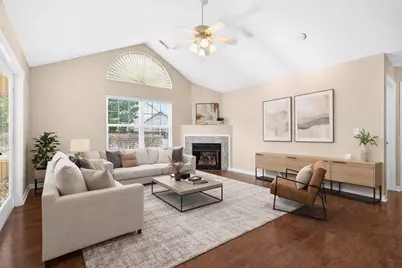 1723 Heather Heights Dr, Moon/Crescent Twp, PA 15046 - Photo 16