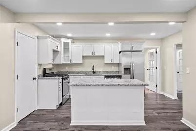 3642 Churchview Ave Ext, Pittsburgh, PA 15236 - Photo 8