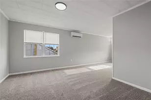 309 Beech St, Vandergrift, PA 15690 - Photo 14