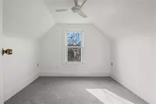 325 Walnut St, Vandergrift, PA 15690 - Photo 20