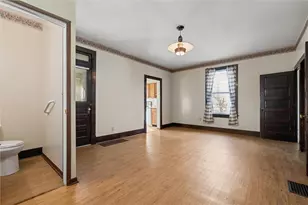 325 Walnut St, Vandergrift, PA 15690 - Photo 10