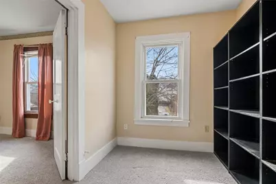 325 Walnut St, Vandergrift, PA 15690 - Photo 14