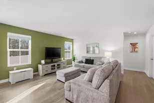 237 Smith Ln, Chippewa Township, PA 15010 - Photo 12