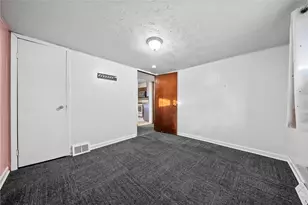 7005 Vivianna St, Neville Twp, PA 15225 - Photo 22