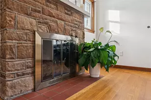 113 Oak Manor Dr, Harrison Township, PA 15065 - Photo 8