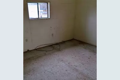 1716 4th Ave, Beaver Falls, PA 15010 - Photo 6