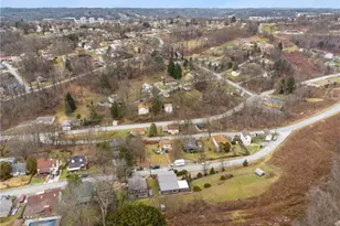 2052 McKinney Rd, Monroeville, PA 15146 - Photo 4