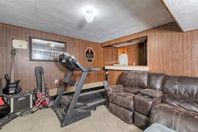 804 Norvell Drive, Pittsburgh, PA 15235 - Photo 14