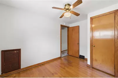 1368 Cathell Rd, Pittsburgh, PA 15236 - Photo 16