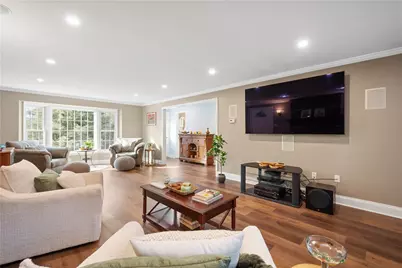 2421 Edgewood Dr, Pittsburgh, PA 15241 - Photo 26