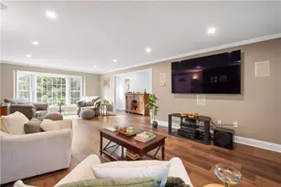 2421 Edgewood Dr, Pittsburgh, PA 15241 - Photo 26