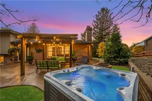 2421 Edgewood Dr, Pittsburgh, PA 15241 - Photo 40