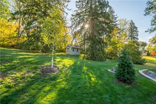 2421 Edgewood Dr, Pittsburgh, PA 15241 - Photo 48