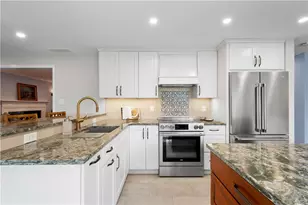 2421 Edgewood Dr, Pittsburgh, PA 15241 - Photo 8