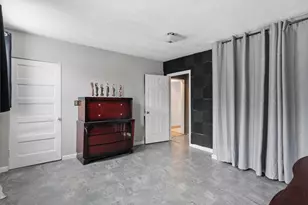 300 Gardner St, McKees Rocks, PA 15136 - Photo 10