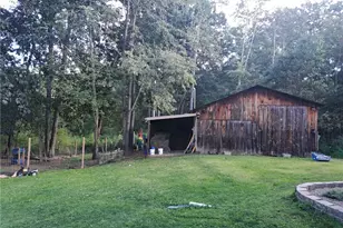 1478 Sinktown Rd, S Mahoning/Plumville, PA 15747 - Photo 4